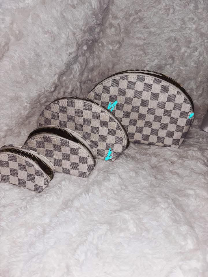 Full set of 4