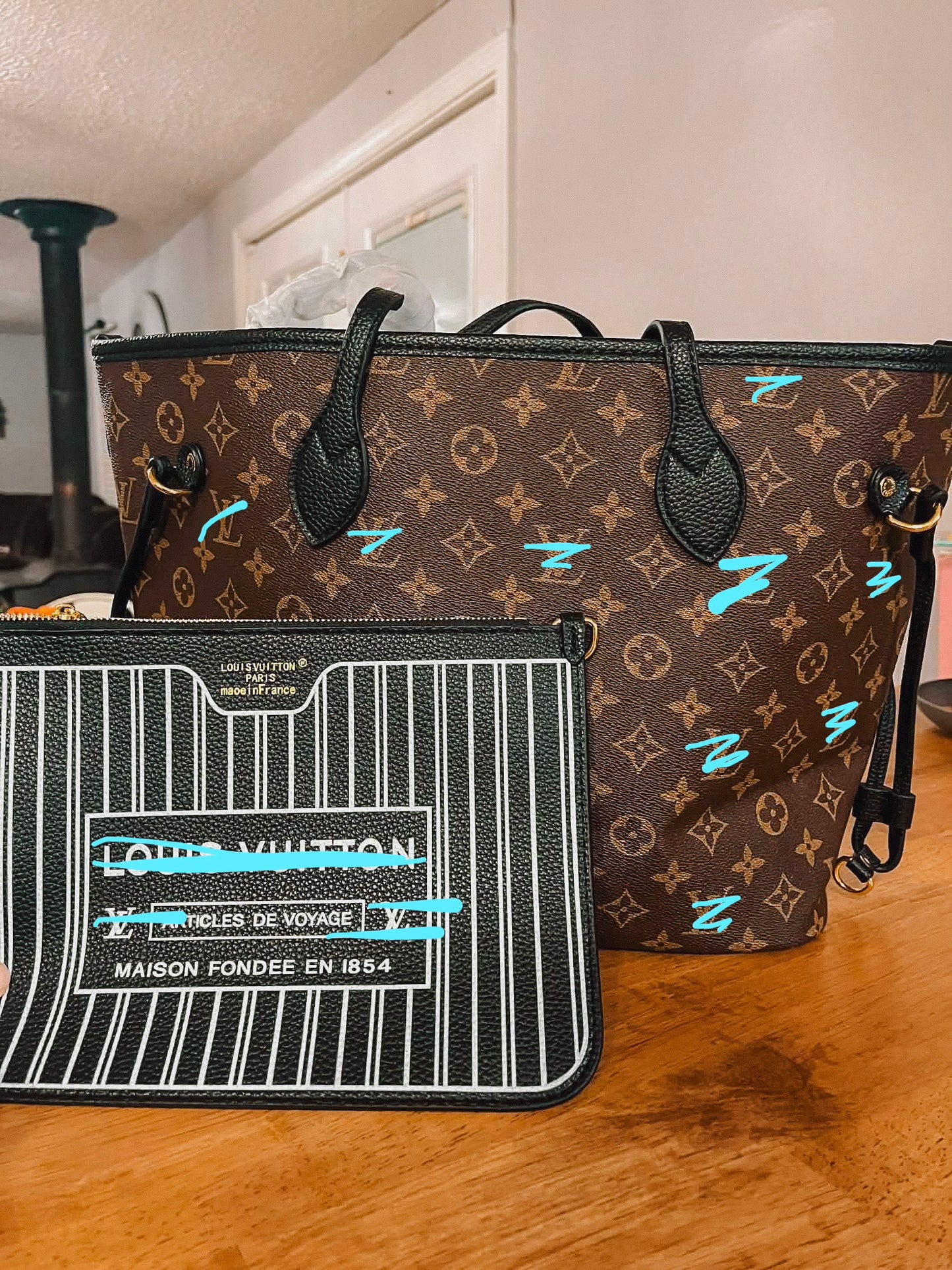 Tote with wallet