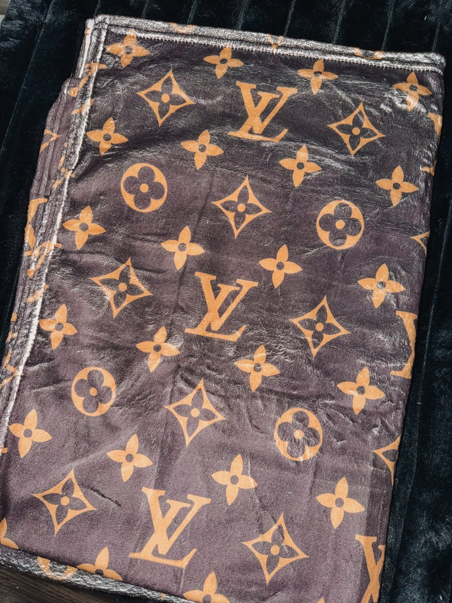 Brown boujee fleece blankets