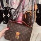 Top Q crossbody