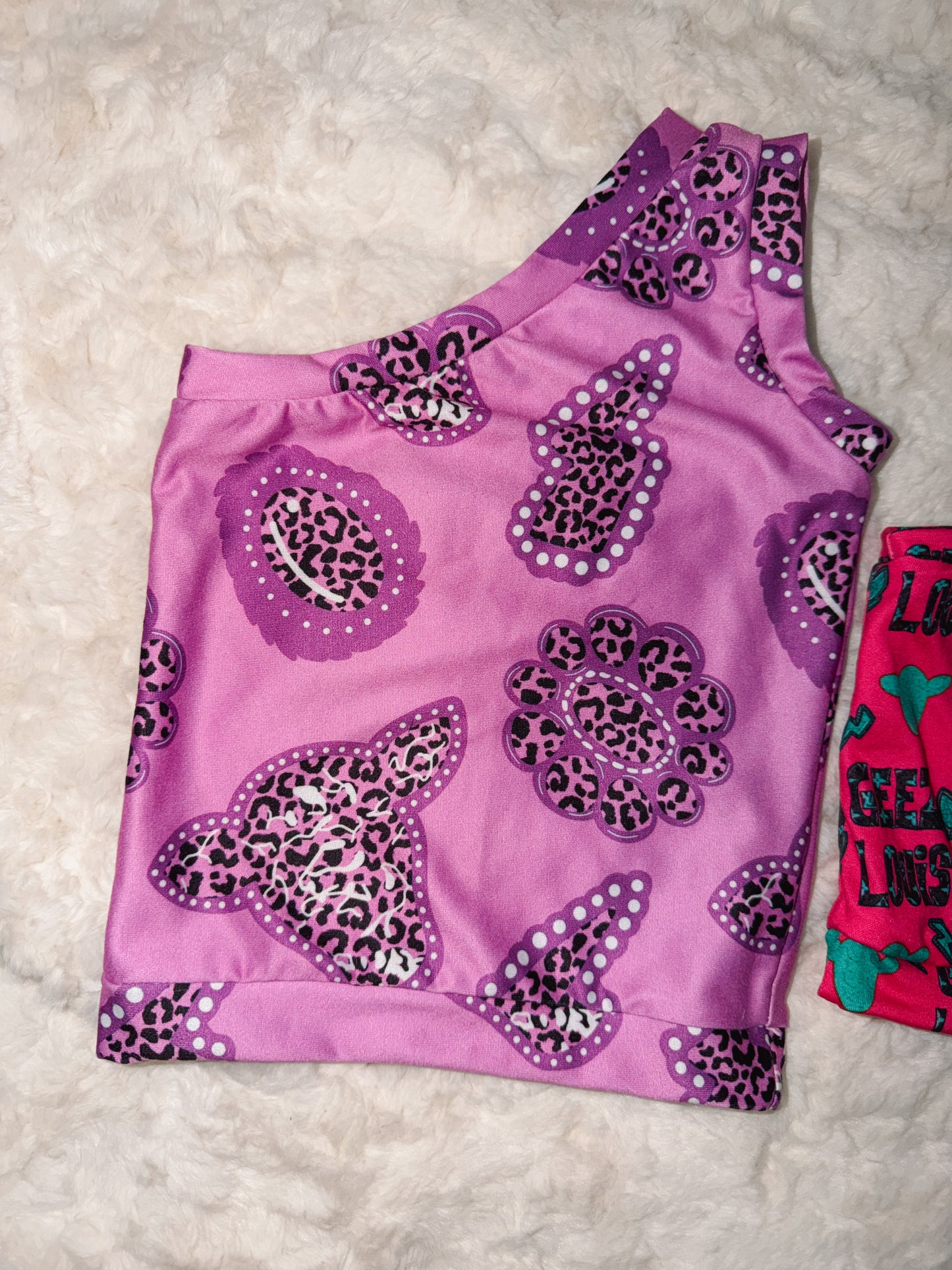 Purple stones tank
