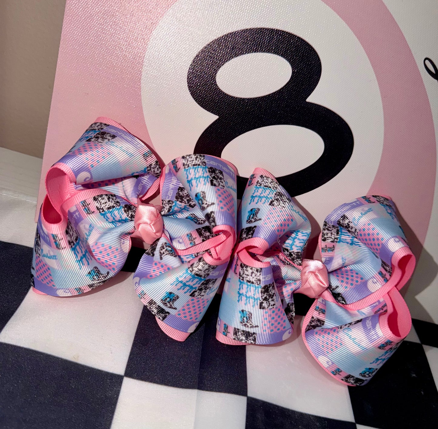Pink CH clip piggies
