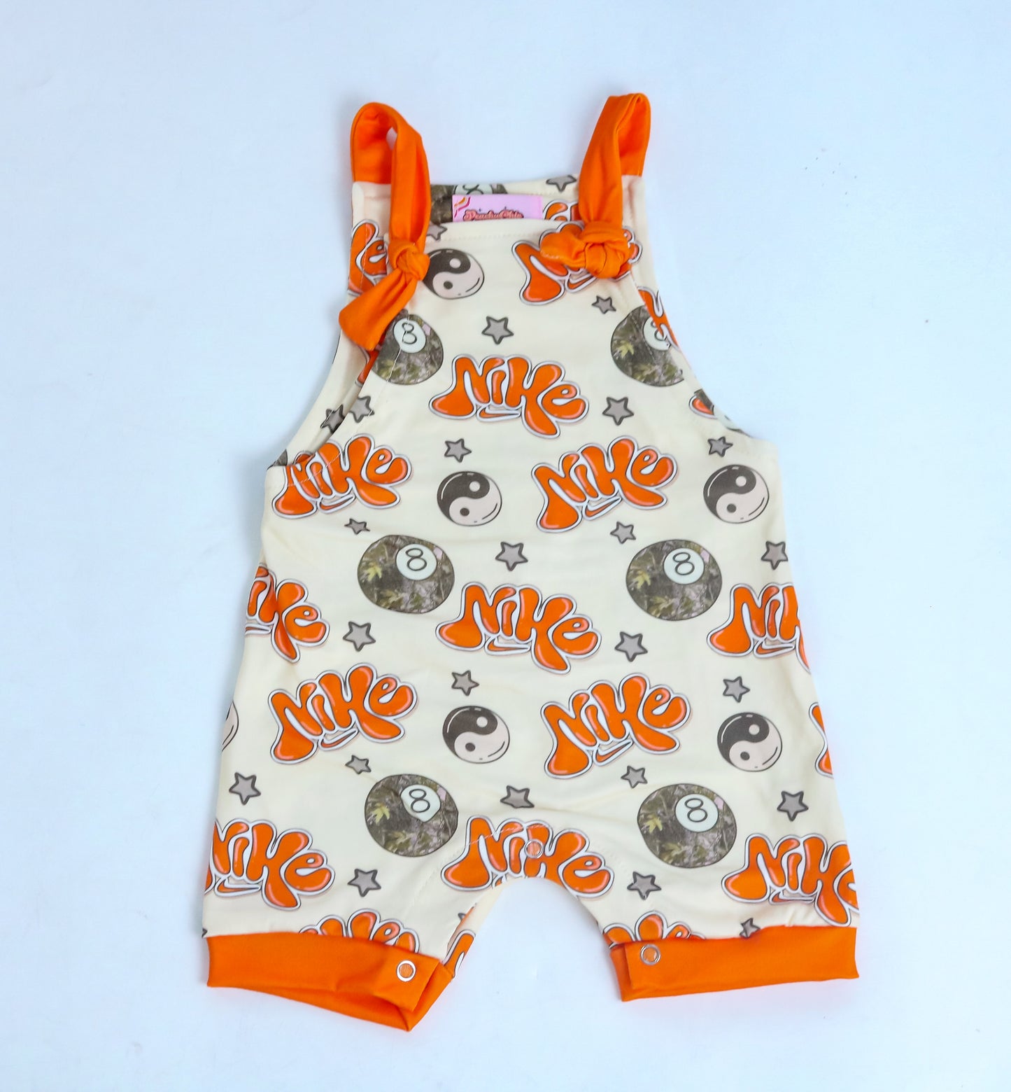 Knotted overalls