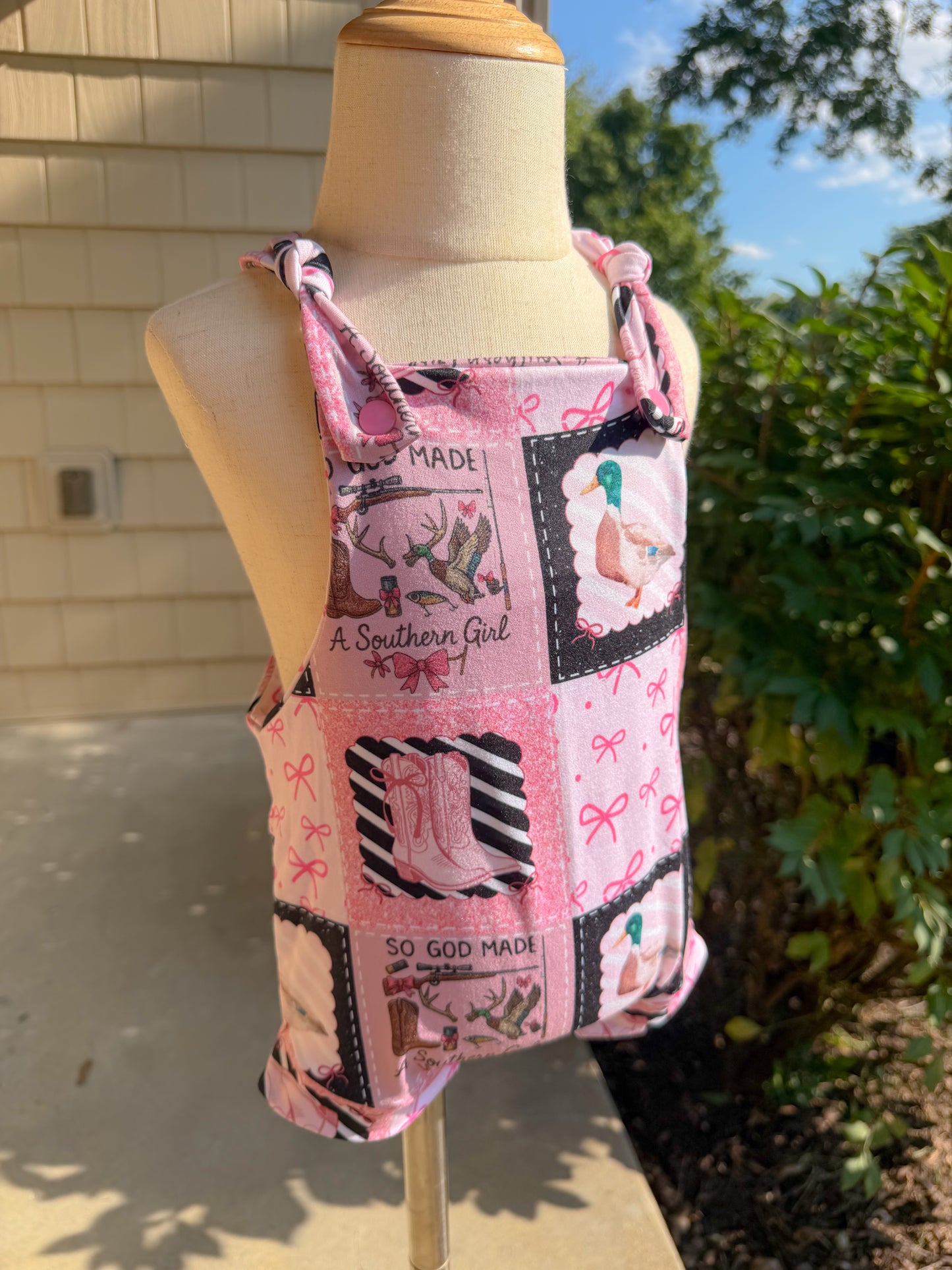 Southern girl knotted overalls