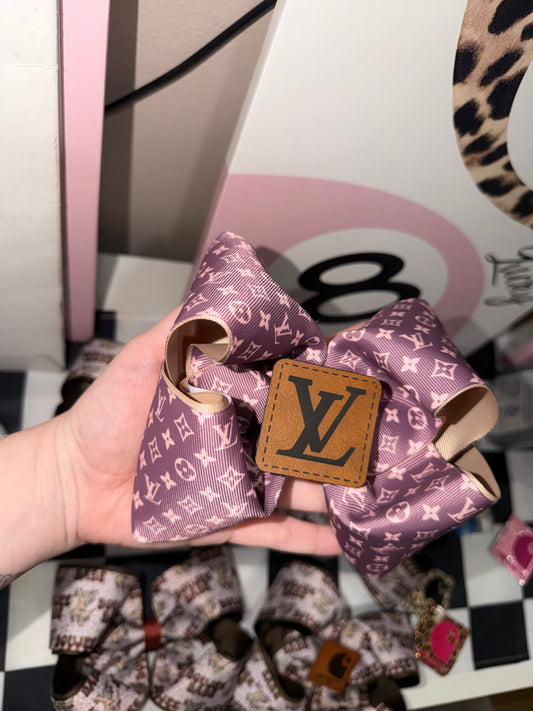 Boujee bow