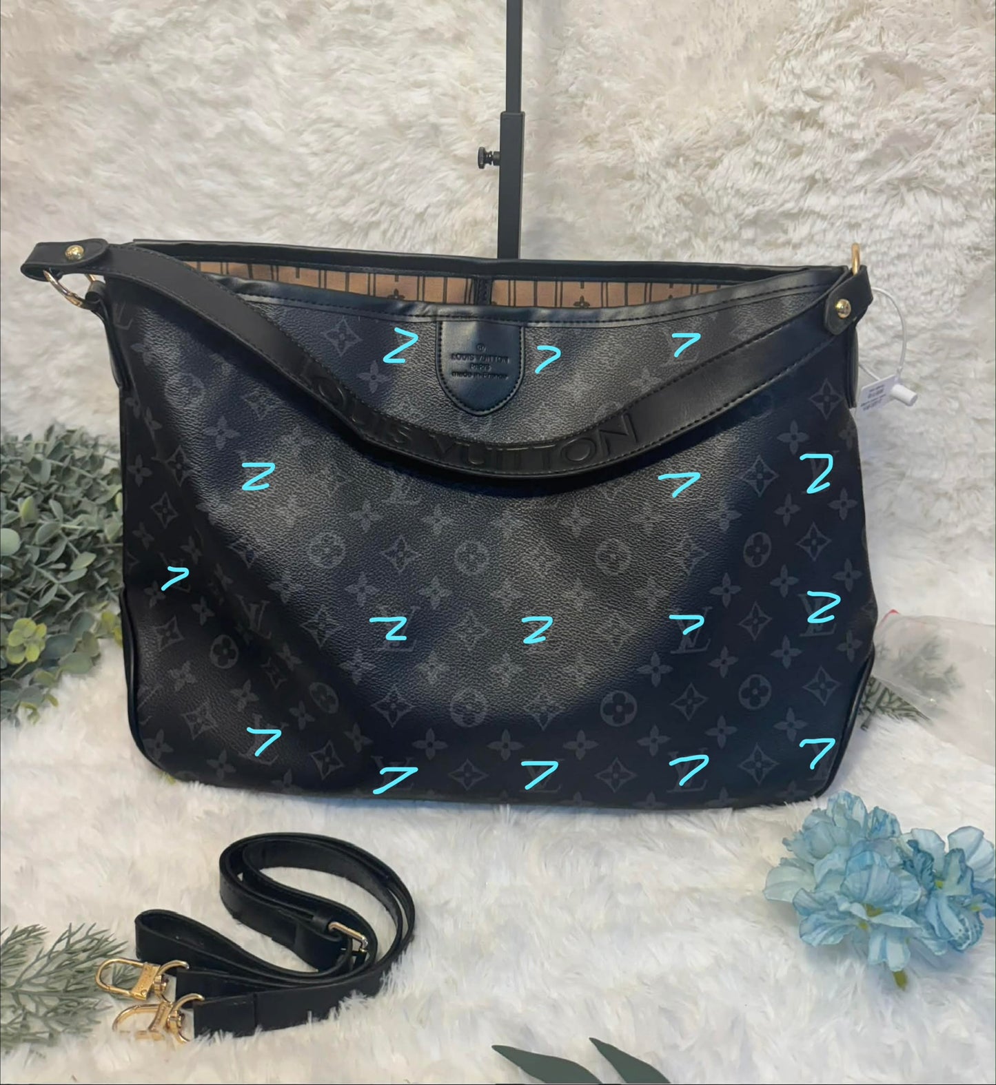 Black Tote