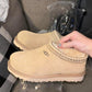 Women’s slippers