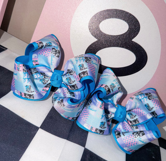 Blue CH clip piggies